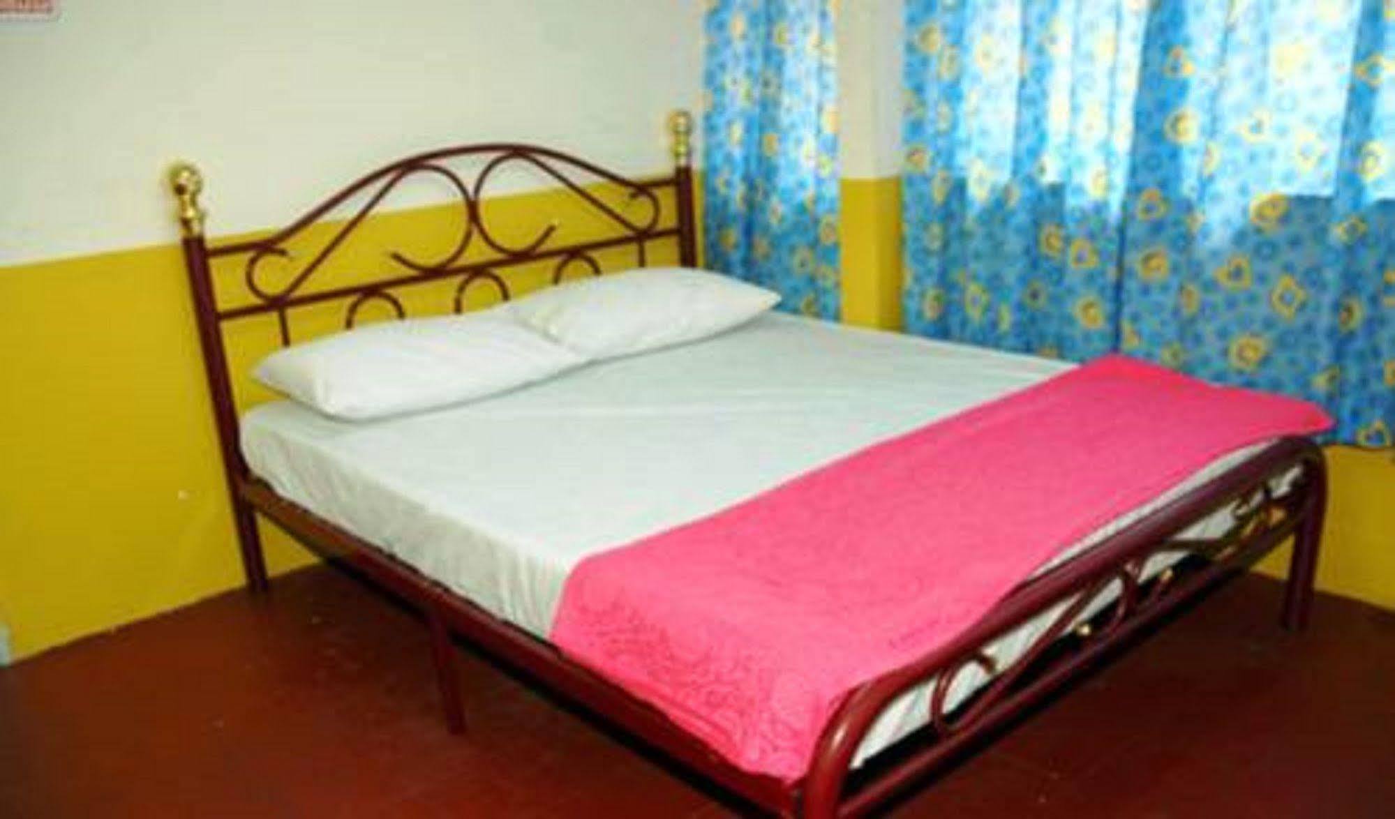 Stay In Lodge Kota Kinabalu Exterior foto